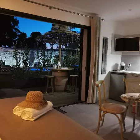 Holiday home L'inattendu Avec Privatif Et Espace Bien-etre.
