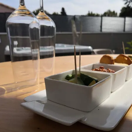 L'inattendu Avec Privatif Et Espace Bien-etre.